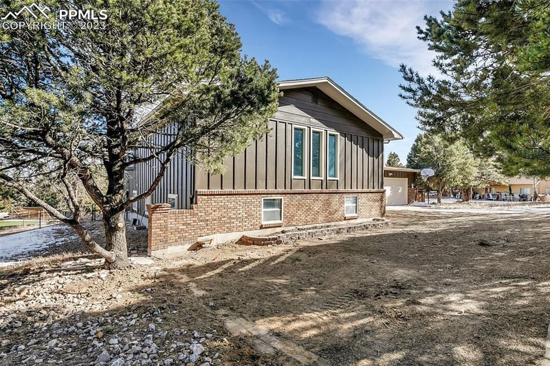 5009 Overbrook Pl, Colorado Springs, CO 80919