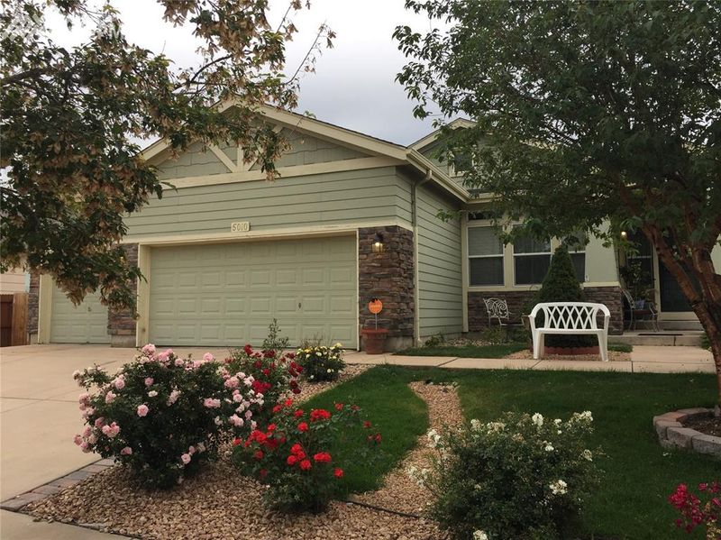 5010 Hawk Meadow Dr, Colorado Springs, CO 80916