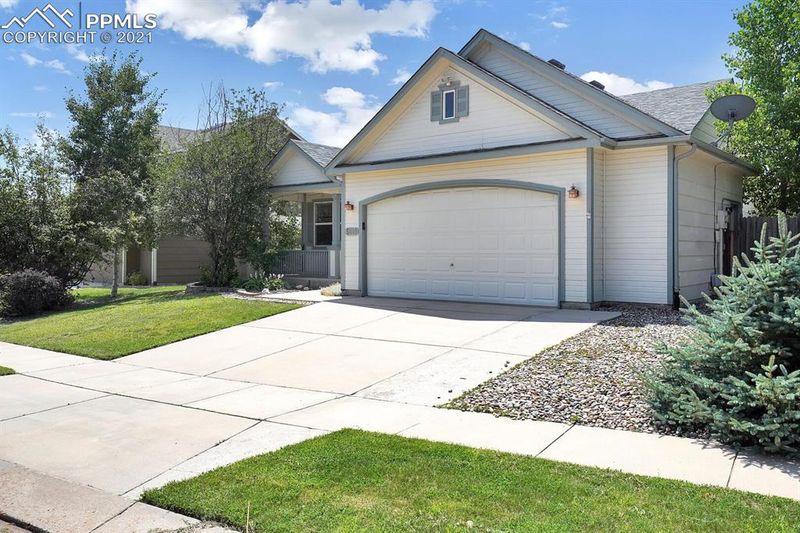 5010 Squirreltail Dr, Colorado Springs, CO 80920