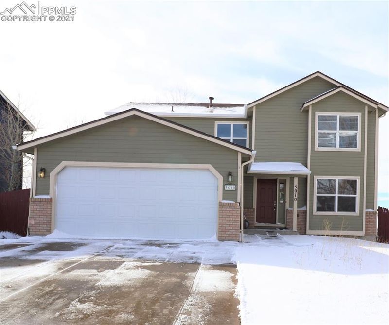 5010 Wainwright Dr, Colorado Springs, CO 80911