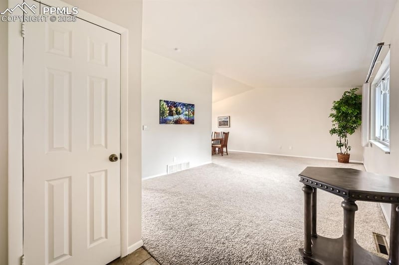 5011 Alteza Dr, Colorado Springs, CO 80917