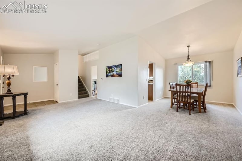 5011 Alteza Dr, Colorado Springs, CO 80917