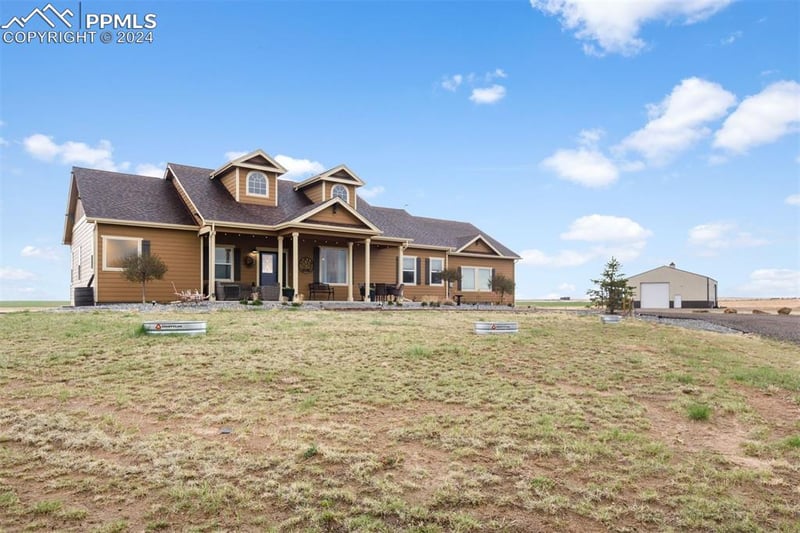 50112 E Maplewood Pl, Bennett, CO 80102