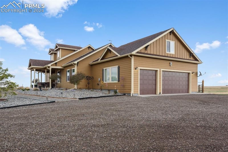 50112 E Maplewood Pl, Bennett, CO 80102