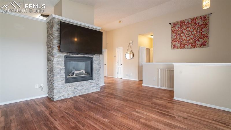 5012 Hawk Springs Dr, Colorado Springs, CO 80923