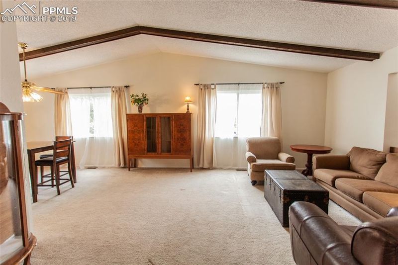 5014 Hackamore Ct, Colorado Springs, CO 80918