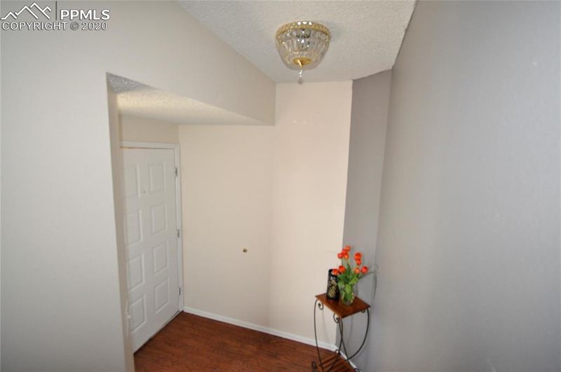 5016 Sunsuite Trl, Colorado Springs, CO 80917