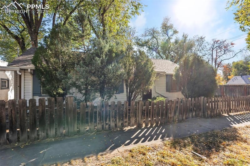 503 Bonfoy Ave, Colorado Springs, CO 80909