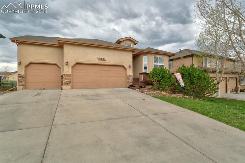 503 Saber Creek Dr, Monument, CO 80132