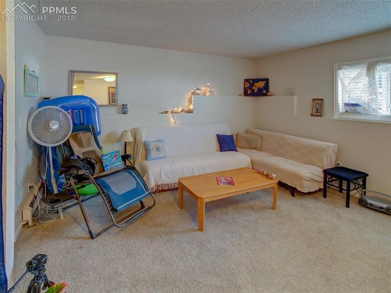 5034 El Camino Dr #37, Colorado Springs, CO 80918