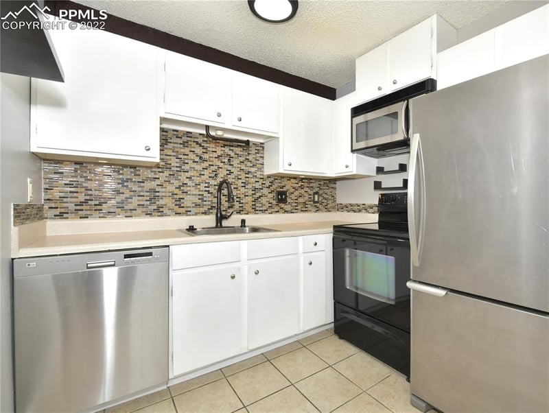 5034 El Camino Dr #39, Colorado Springs, CO 80918