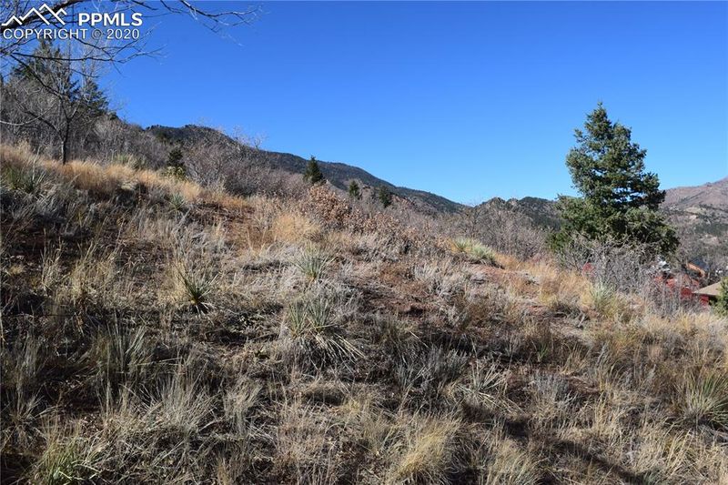504 Ojo Rd, Manitou Springs, CO 80829