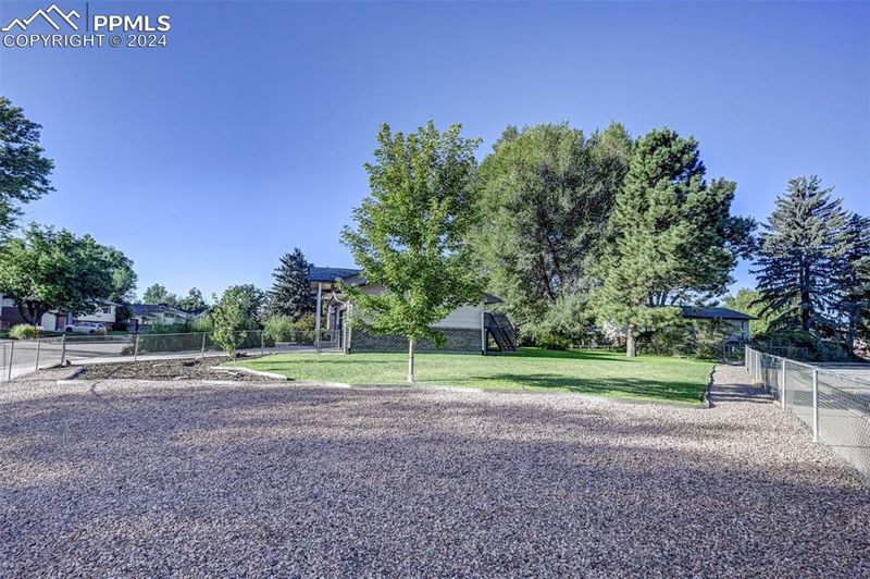 504 Syracuse St, Colorado Springs, CO 80911
