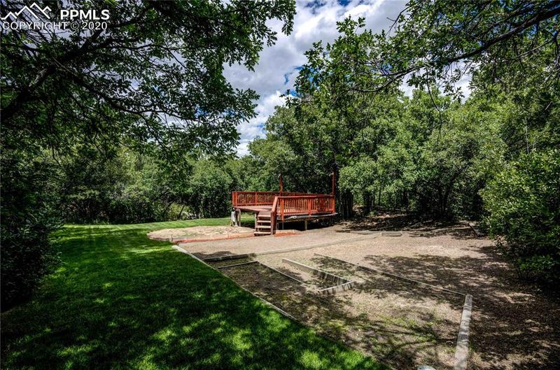5040 N Lariat Dr, Castle Rock, CO 80108