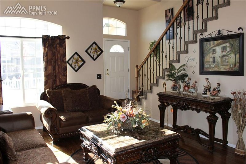 5042 Sebring Dr, Colorado Springs, CO 80911