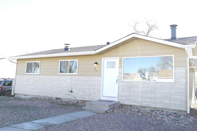 505 Crest St, Fountain, CO 80817