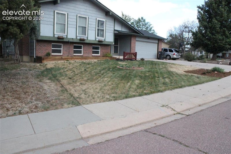 5055 Picket Dr, Colorado Springs, CO 80918