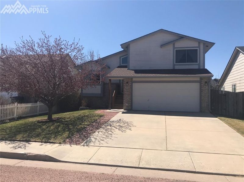 5060 Pathfinder Dr, Colorado Springs, CO 80911