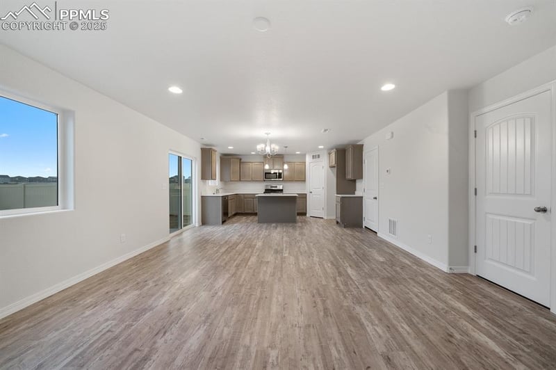 5067 Truscott Rd, Colorado Springs, CO 80925