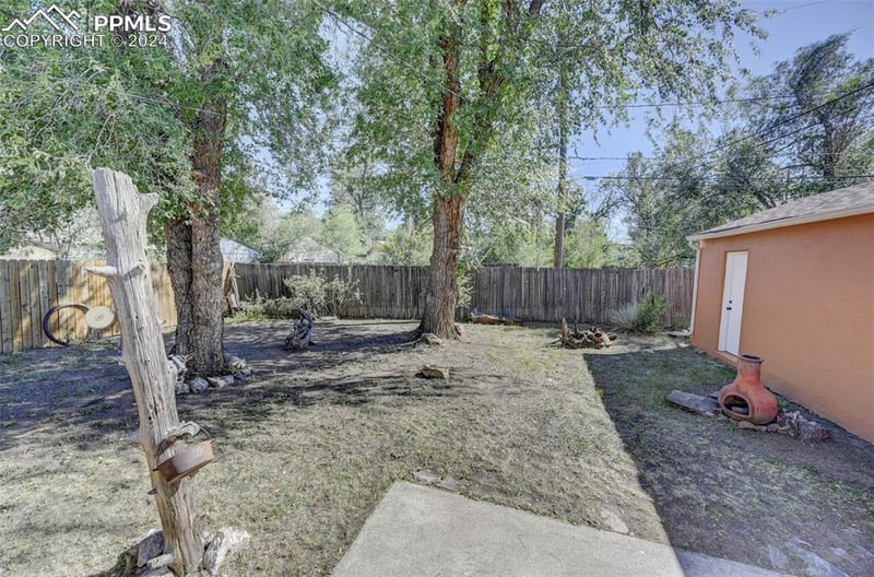 507 Cheyenne Rd, Colorado Springs, CO 80905