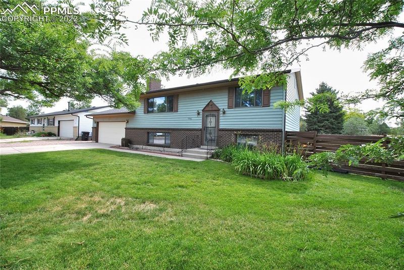 5085 Raindrop Ct, Colorado Springs, CO 80917