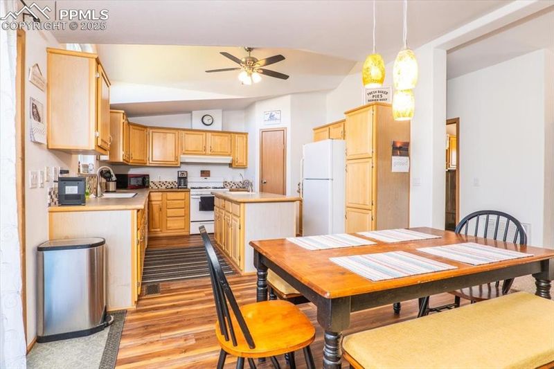 5092 County Road 42, Divide, CO 80814