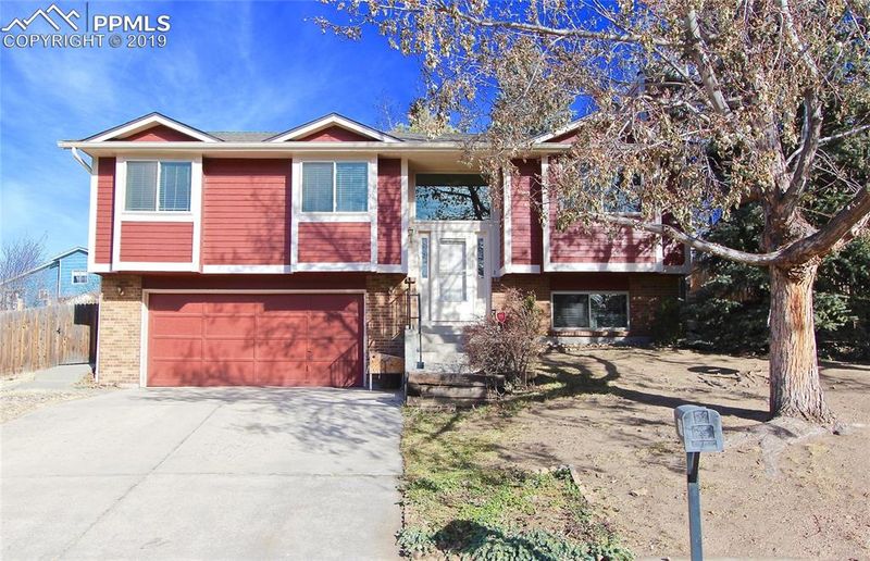 5097 Willowbrook Rd, Colorado Springs, CO 80917