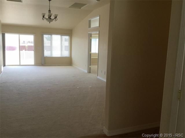 5100 Manor Ridge Dr #F, Pueblo, CO 81005