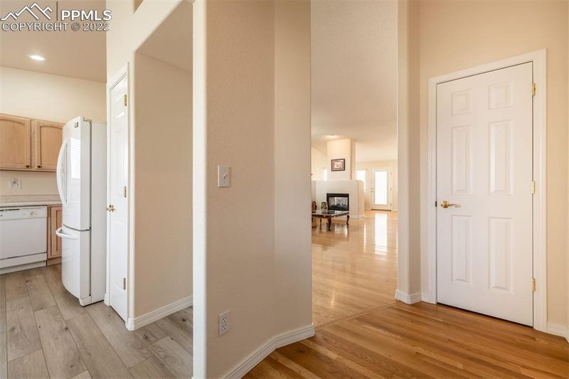 5100 Manor Ridge Dr #H, Pueblo, CO 81005