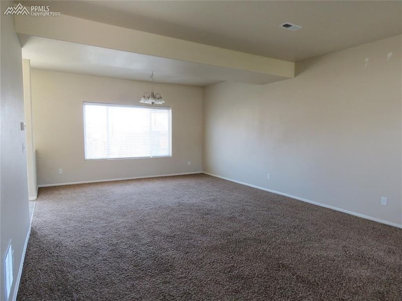 5104 Tabor Ln, Pueblo, CO 81008