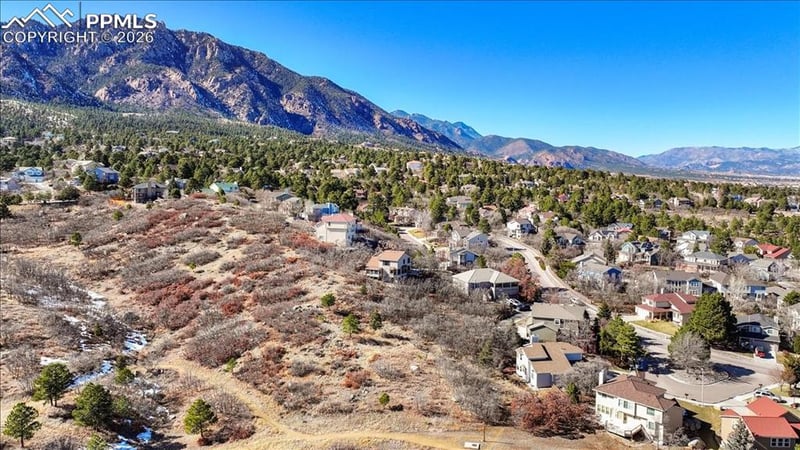 5105 Broadmoor Bluffs Dr, Colorado Springs, CO 80906