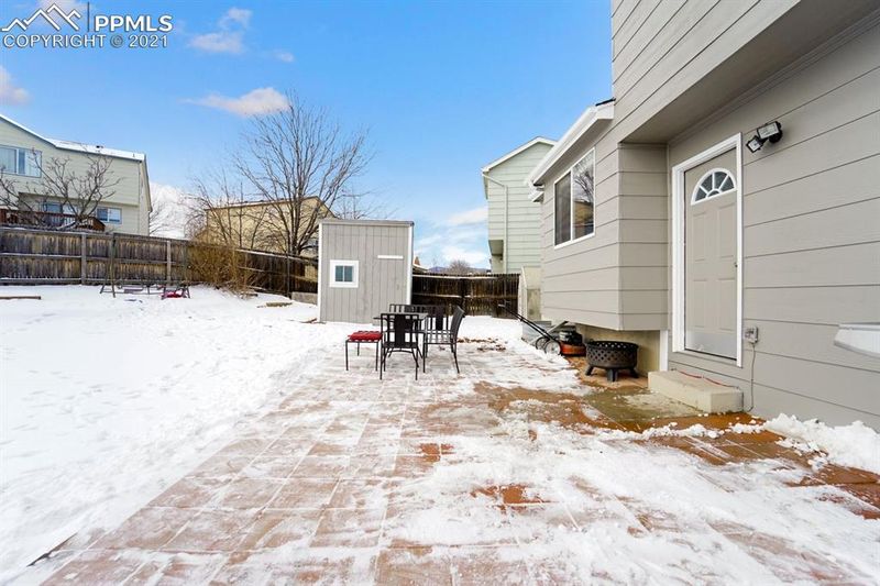 511 Welsh Cir, Colorado Springs, CO 80916