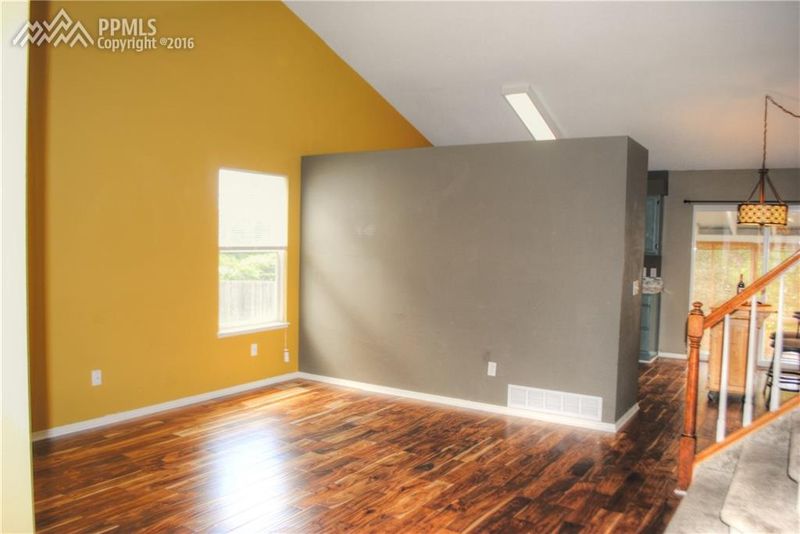 5111 Vienna Way, Colorado Springs, CO 80920