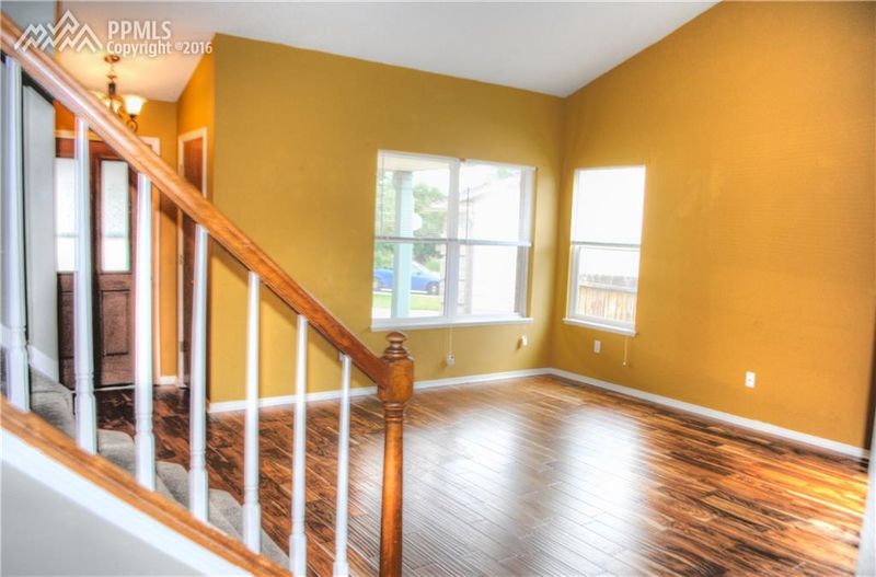 5111 Vienna Way, Colorado Springs, CO 80920