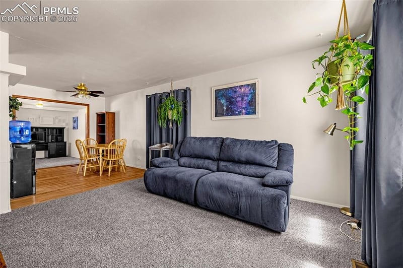 512 Cottonwood Dr, Colorado Springs, CO 80911