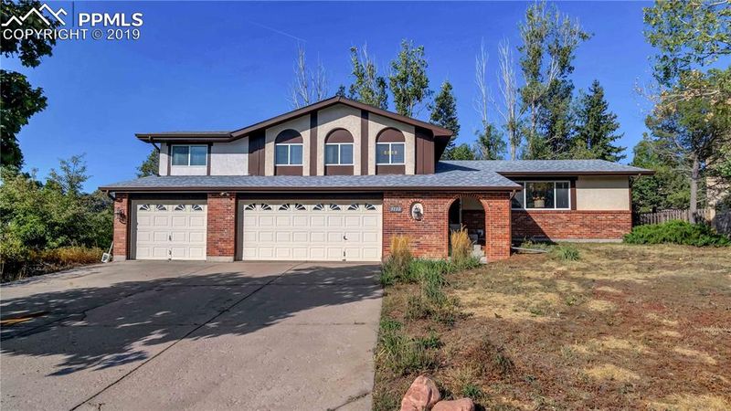 5130 Wagon Master Dr, Colorado Springs, CO 80917