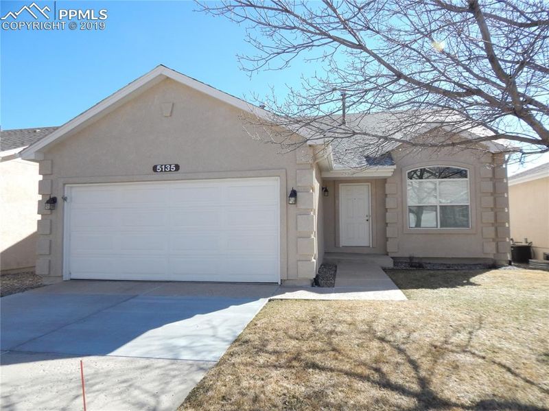5135 Bluestar Dr, Colorado Springs, CO 80919