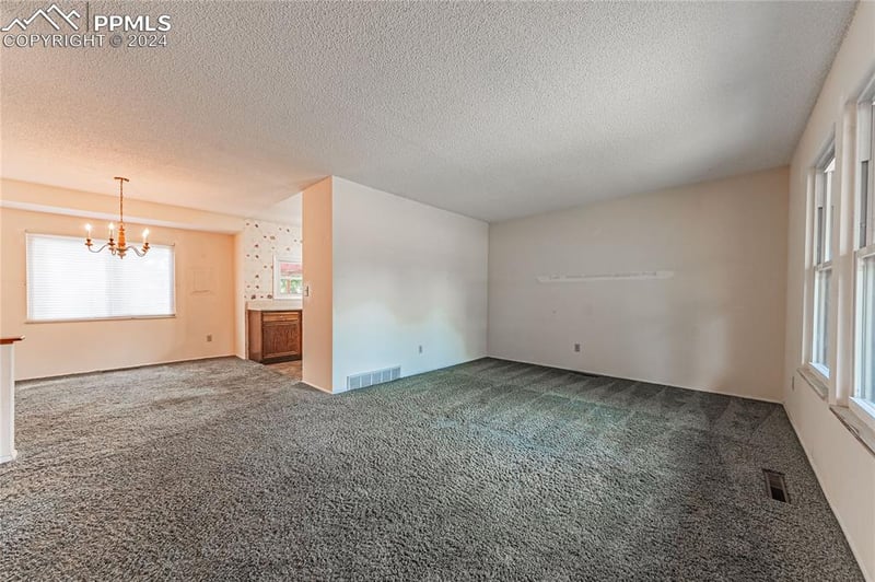 5135 Flintridge Dr, Colorado Springs, CO 80918