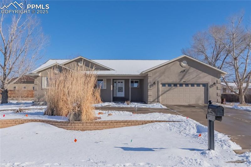 514 S Hahns Peak Ave, Pueblo, CO 81007