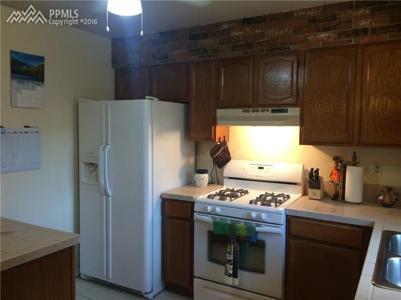 5140 Almont Ave, Colorado Springs, CO 80911