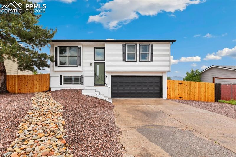 5145 Cita Dr, Colorado Springs, CO 80916