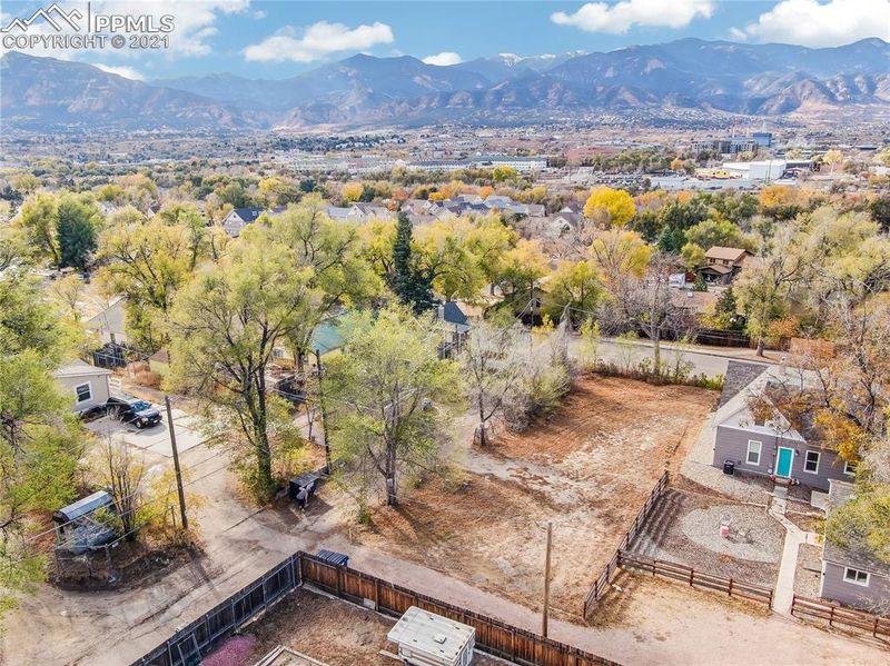 515 S El Paso St, Colorado Springs, CO 80903