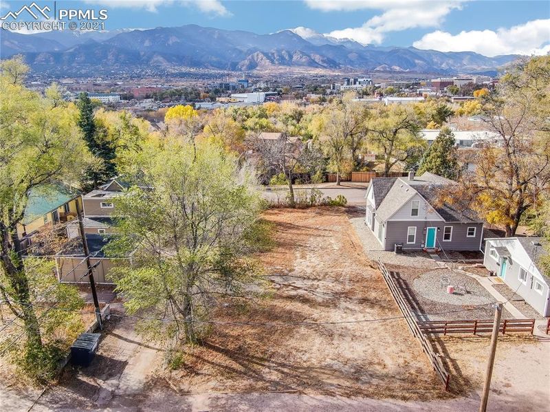 515 S El Paso St, Colorado Springs, CO 80903