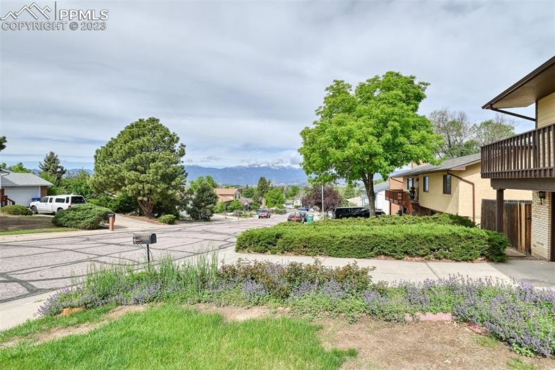 5150 Thistle Ct, Colorado Springs, CO 80917
