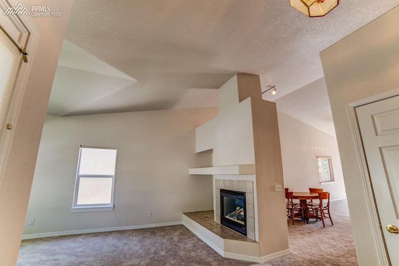 5155 Greenleaf Dr, Colorado Springs, CO 80919