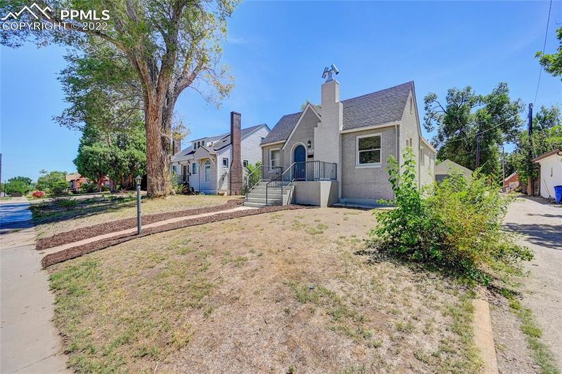 516 Jackson St, Pueblo, CO 81004