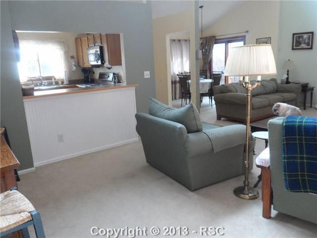 5160 Solar Ridge Dr, Colorado Springs, CO 80917
