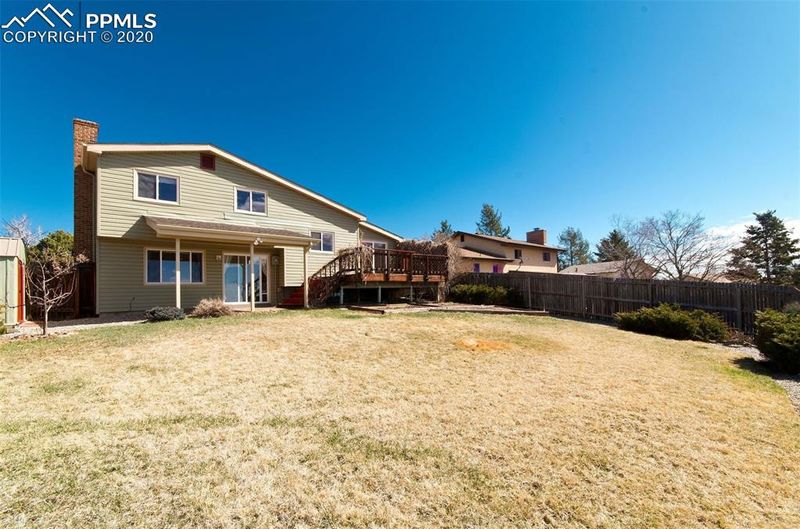 5165 Artistic Cir, Colorado Springs, CO 80917