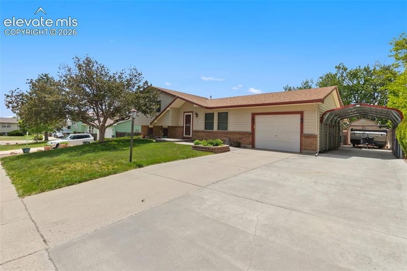 5165 Manzana Dr, Colorado Springs, CO 80911