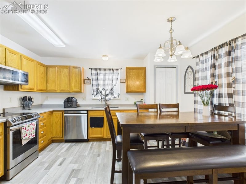 5169 Fennel Dr, Colorado Springs, CO 80911